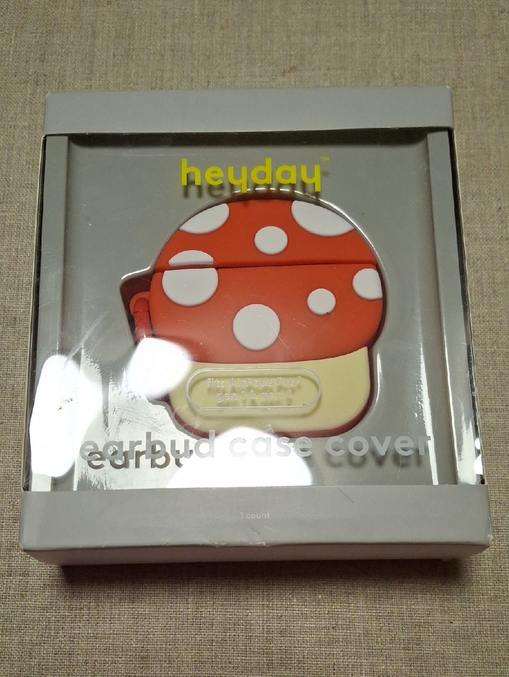 New heyday Red and Cream Mushroom Earbud Case Cover